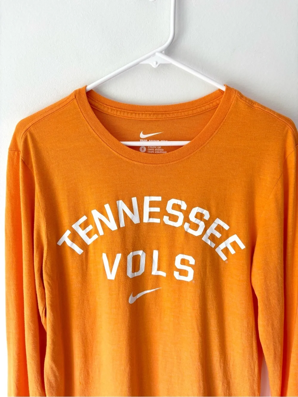 Nike Tennessee Volunteers Tennessee Orange Long Sleeve T-Shirt Athletic Cut